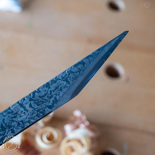 Kakuri Carving Knife 18mm Japanese Detail Knife with a close up view on the blade