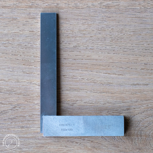 K-MET Precision Universal Square 150x100mm – High-accuracy machinist square with a robust steel body, ideal for marking and checking right angles in woodworking and metalworking.